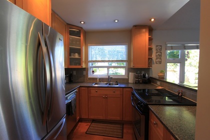 img_7021 at 1380 Maple Street, Kitsilano, Vancouver West