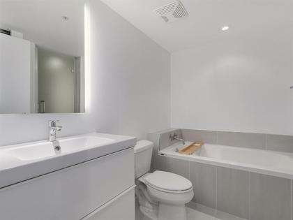 262133494-16 at 1405 - 1055 Homer Street, Yaletown, Vancouver West