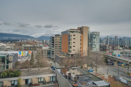 y89l4uoa at 601 - 1633 W 8th, Fairview VW, Vancouver West