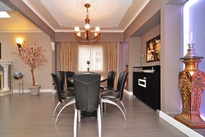 14 at 2233 5th Avenue, Vancouver East