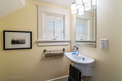 010 at 2562 York Avenue, Kitsilano, Vancouver West