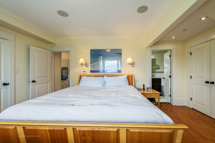 011 at 2562 York Avenue, Kitsilano, Vancouver West