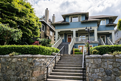 111 at 2562 York Avenue, Kitsilano, Vancouver West