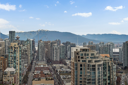 12 at 3907 - 1408 Strathmore Mews, Yaletown, Vancouver West