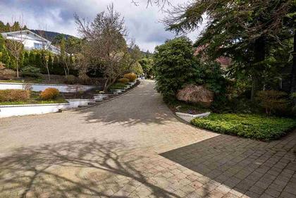 262175592-2 at 3062 Spencer Drive, Altamont, West Vancouver