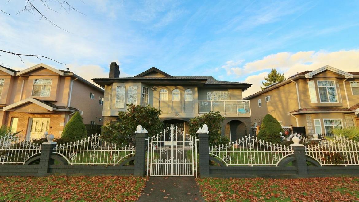 2233 E 5th Avenue, Renfrew VE, Vancouver East 