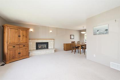 Dining Room at 854 East 16th Street, Boulevard, North Vancouver