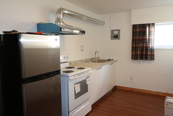 Basement's Kitchen at 2485 West 13th Avenue, Kitsilano, Vancouver West