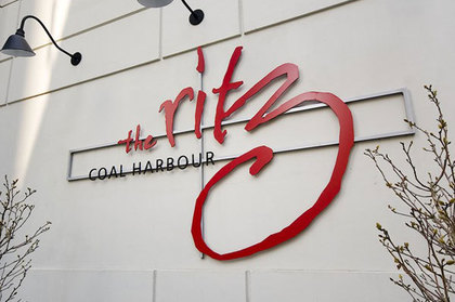 221 at 3001 - 1211 Melville Street, Coal Harbour, Vancouver West