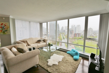 img_5801 at 1807 - 1408 Strathmore Mews, Yaletown, Vancouver West