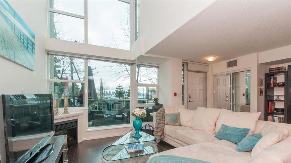 TH4 - 168 E Esplanade, Lower Lonsdale, North Vancouver 