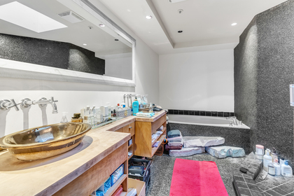 18 at 1002 - 1428 West 7th Avenue, Fairview VW, Vancouver West