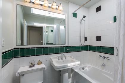 262225005-12 at 449 West Windsor Road, Upper Lonsdale, North Vancouver