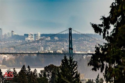 262148109-5 at 2373 Ottawa Avenue, Dundarave, West Vancouver