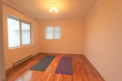 use10 at 2373 Ottawa Avenue, Dundarave, West Vancouver