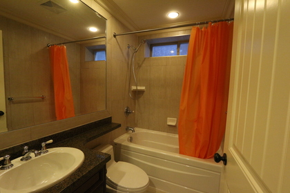 21 at 3065 West 14th Avenue, Kitsilano, Vancouver West