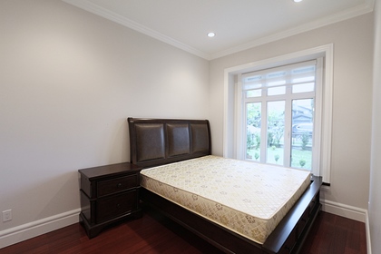 Room at 6634 Charles Street, Sperling-Duthie, Burnaby North