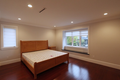 Room at 6634 Charles Street, Sperling-Duthie, Burnaby North