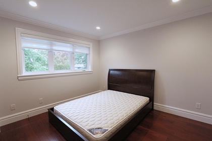 Room at 6634 Charles Street, Sperling-Duthie, Burnaby North