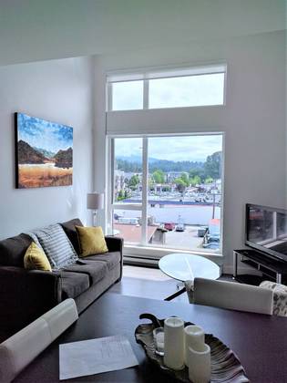 00l0l_dy2yszo8tvn_1200x900 at 404 - 1201 16th Street, Pemberton NV, North Vancouver