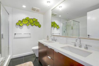 Bathroom at 1106 - 918 Cooperage Way, Yaletown, Vancouver West