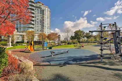 Park at 1106 - 918 Cooperage Way, Yaletown, Vancouver West
