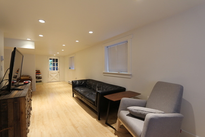 Family room at 2841 Windsor Street, Mount Pleasant VE, Vancouver East