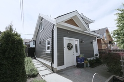 3006 East 27th Renfrew - House entrance at 3606 East 27th, Renfrew Heights, Vancouver East