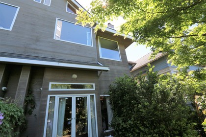 img_0393 at 2552 York Avenue, Kitsilano, Vancouver West