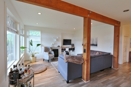 Living room at 828 Britannia Way, Britannia Beach, Squamish