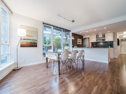 Dining room at 318 - 788 Hamilton St, Downtown VW, Vancouver West