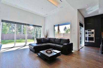 Spacious living room at 1888 Tatlow, Pemberton NV, North Vancouver