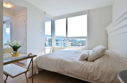 00x0x_kjlfkn7ecg2_1200x900 at 125 East 14th, North Vancouver