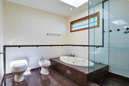 262206135-10 at 2367 Nelson Avenue, West Vancouver