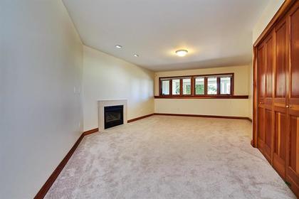 262206135-17 at 2367 Nelson Avenue, West Vancouver