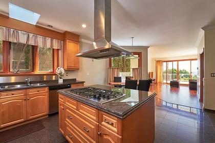 262206135-5 at 2367 Nelson Avenue, West Vancouver