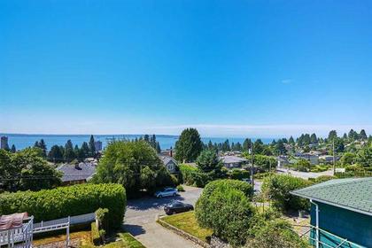 262206135 at 2367 Nelson Avenue, West Vancouver
