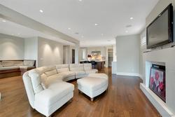 262275472-11 at 2645 Rosebery Avenue, Queens, West Vancouver