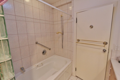 img_0009 at 4350 w 2nd, Point Grey, Vancouver West