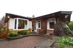 262299666-9 at 4350 w 2nd, Point Grey, Vancouver West