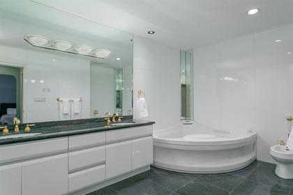 262299899-10 at 1657 w King Edward, Shaughnessy, Vancouver West