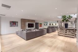 arzdd0qa at 947 Huntingdon Crescent, Dollarton, North Vancouver