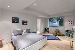 m6vmbhpw at 947 Huntingdon Crescent, Dollarton, North Vancouver