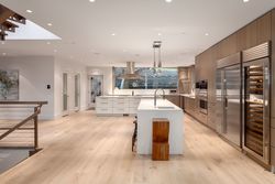 ycx2-nyw at 947 Huntingdon Crescent, Dollarton, North Vancouver