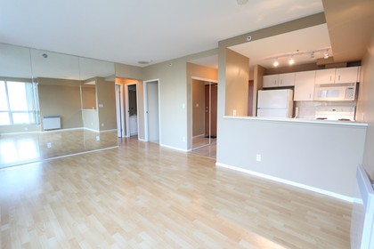 img_0014 at 2404 - 555 Jervis Street, Coal Harbour, Vancouver West