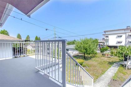 8 at  3835 Kincaid Street, Burnaby Hospital, Burnaby South