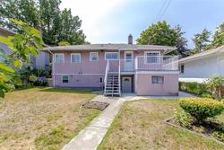 20 at  3835 Kincaid Street, Burnaby Hospital, Burnaby South
