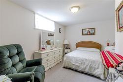 17 at 3835 Kincaid Street, Burnaby Hospital, Burnaby South