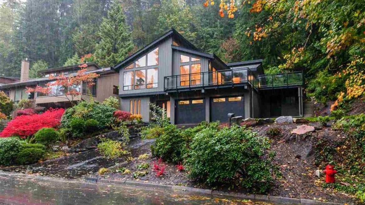 1050 Riverside, Seymour NV, North Vancouver 