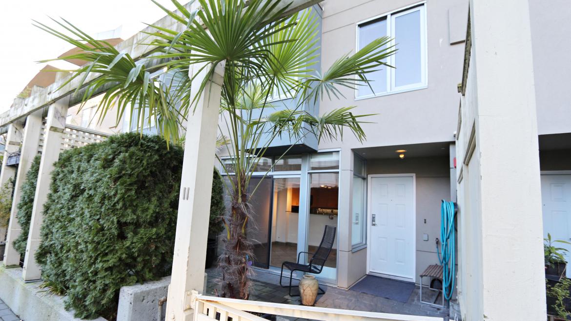 TH11 - 63 Keefer Place, Downtown VW, Vancouver West 